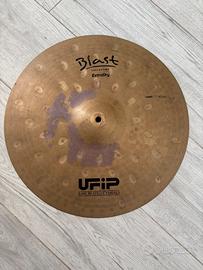 UFIP Blast Collection ExtraDry Crash 17” (43 cm)