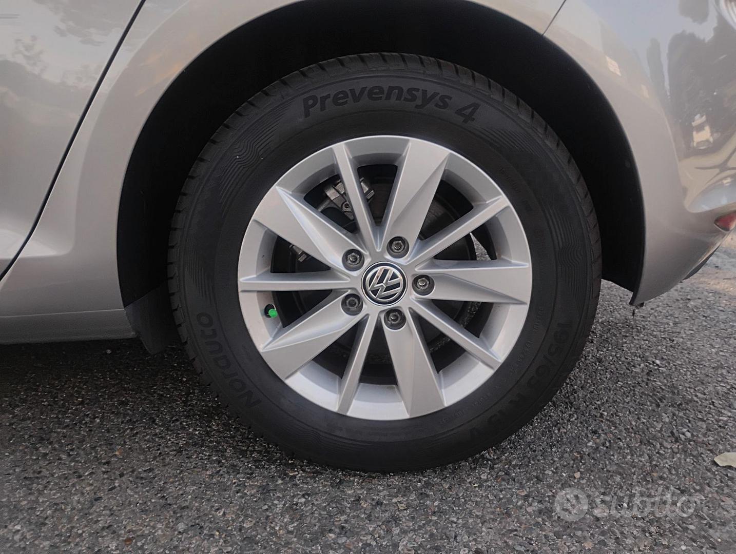 Volkswagen Golf 2015 photo 4