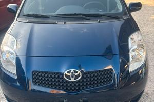 Toyota Yaris 2’ serie