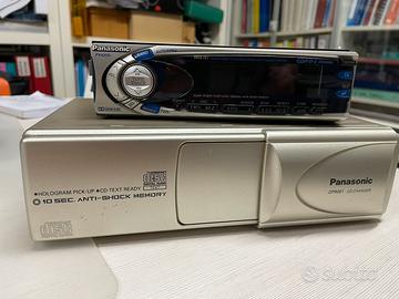 Autoradio Panasonic con caricatore CD