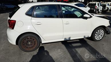 VW POLO 2010 SOLO PER RICAMBI