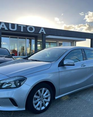 MERCEDES-BENZ A 180 d Executive