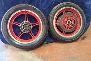 Ruote lega cerchi Moto Guzzi 16" v35 v65 vintage