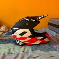 Casco più mascherina