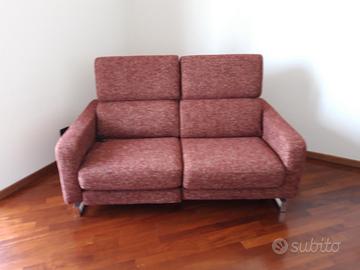 Divano “Poltrone e Sofà”