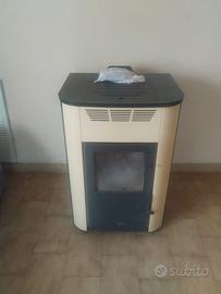 Stufa a pellet - ECOFOREST HIDROCOPPER