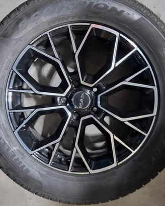 gomme invernali con cerchi in lega OTTIME per  HON