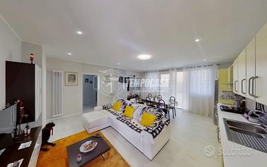 In zona centrale, casa indipendente ristrutturata