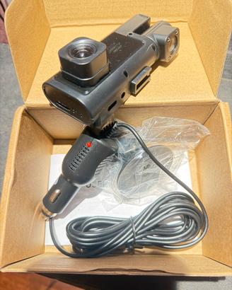 Dash cam + ferro da stiro in regal