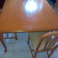 Tavolo da soggiorno/cucina