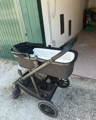 Passeggino Deryan Evy V2 Nero