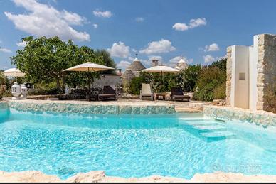 Trullo con piscina privato ad Alberobello