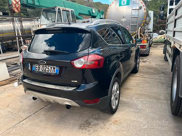 Ford kuga sinistrata