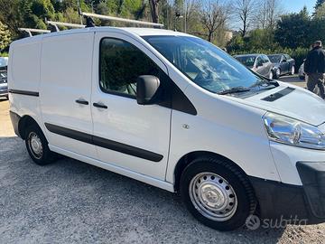 Peugeot Expert 2.0 HDi 125CV FAP PC-TN 10Q Furgone