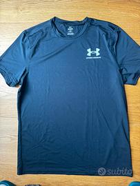 tshirt sportiva nera under armour