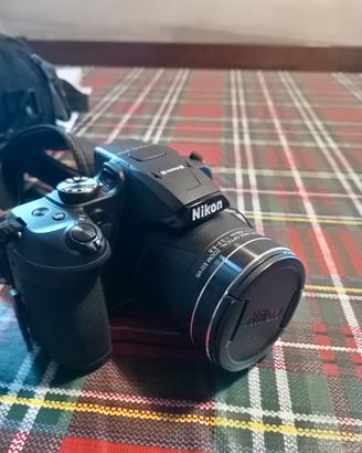 Nikon compatta + custodia