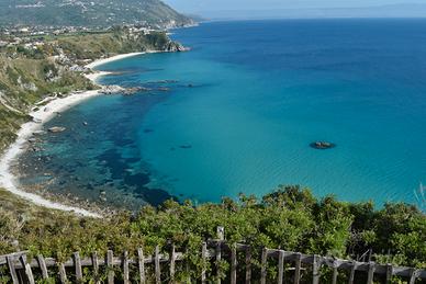 Bilocale vista mare capo vaticano - tropea