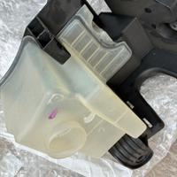 Serbatoio lavavetro e sup batteria Jeep 68018844AD