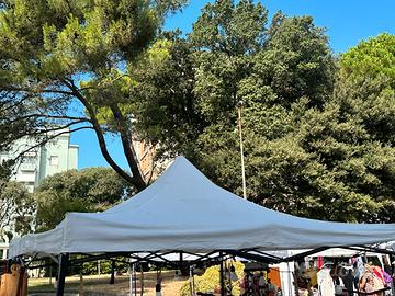 Gazebo 3x3 con coperture laterali