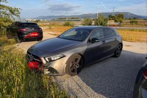 mercede classe a 180 d NIGHT EDITION