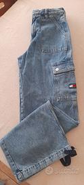 Jeans con tasconi di Tommy Jeans
