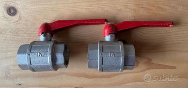 2 Valvole a sfera 1 1/2" - Nuove