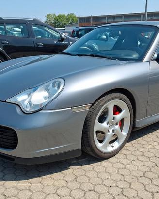 Porsche 911 Coupe 3.6 Carrera 4S