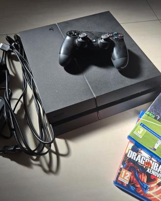 Ps4 con giochi + accessori