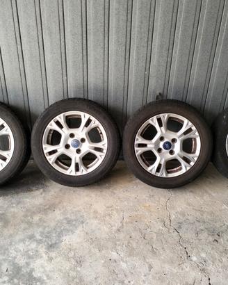 Cerchi In Lega Ford Fiesta 3398192098