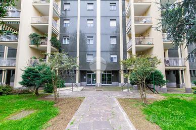 BOX A SETTIMO MILANESE