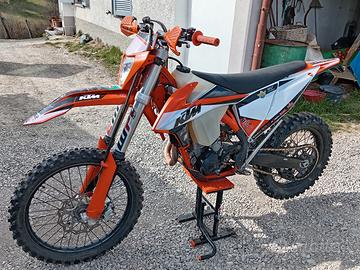 KTM 250