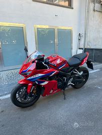 Honda CBR 650R