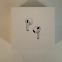 Apple AirPods 3