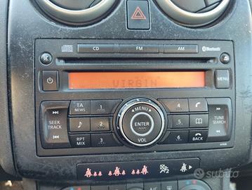 Autoradio NISSAN QASHQAI del 2008