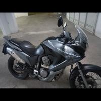 Honda transalp 700