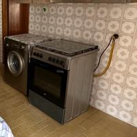 Cucina con forno elettrico