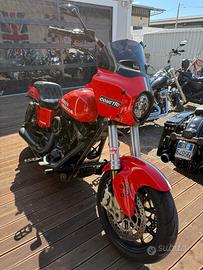 Harley-davidson Dyna C.V.O.