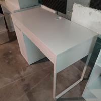 scrivania Ikea 
