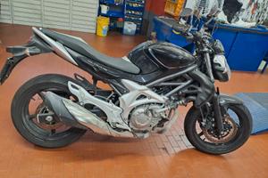 Suzuki SFV Gladius 650 - 2010