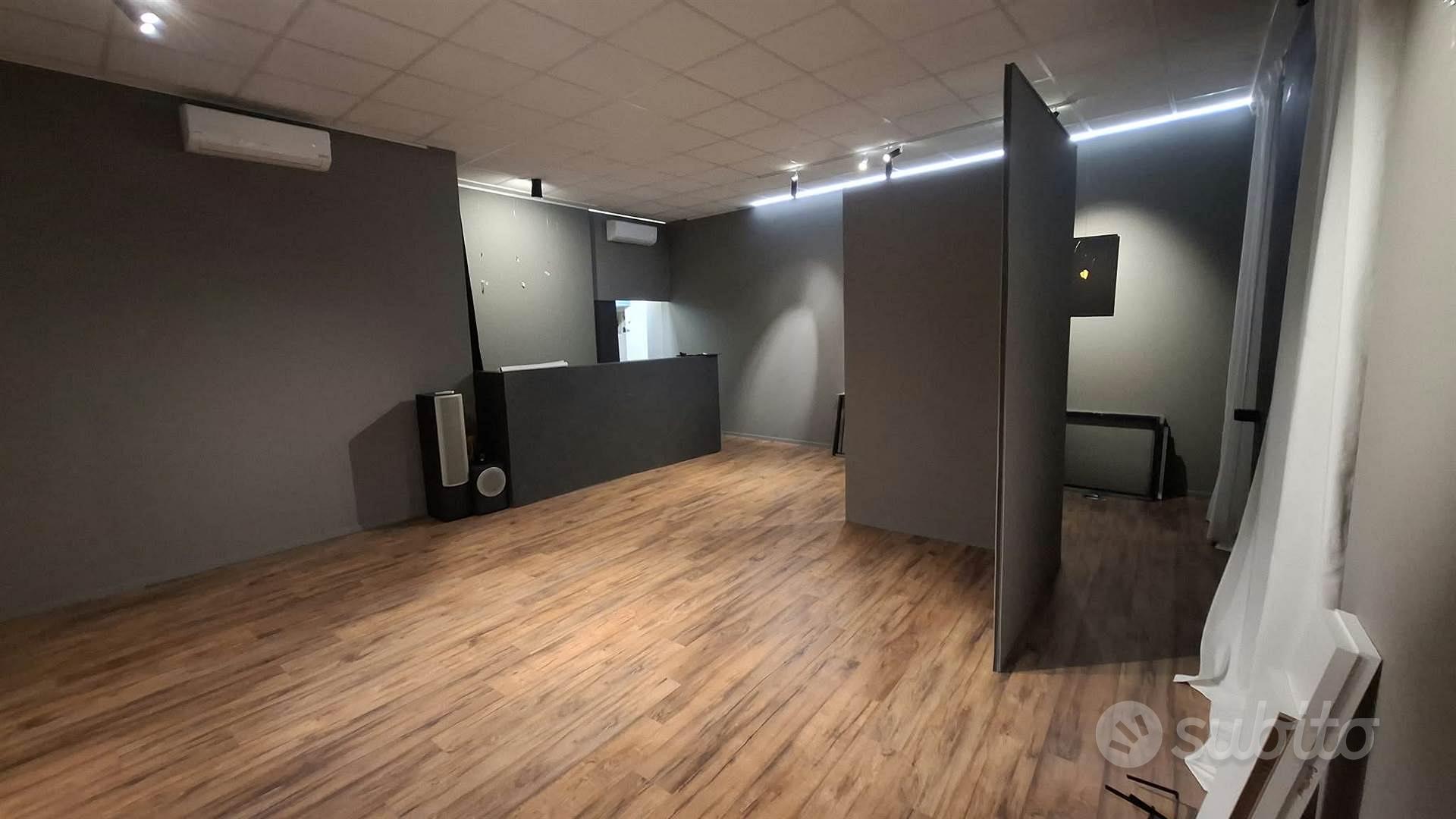 Rif.1426- negozio piacenza - Vista 2