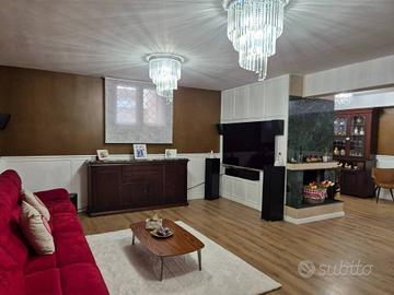 Villa di 230 m² con 3 locali e box auto doppio a C
