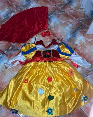 vestuto carnevale di biancaneve