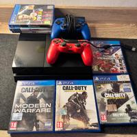 ps4 con due controller e giochi