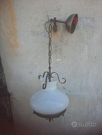 Due lampadari antichi