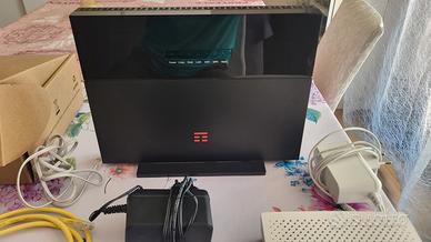 Modem Tim Hub+ ZTE con Ont Tim Fibra