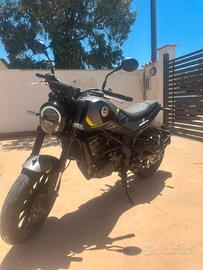 Benelli leoncino 250