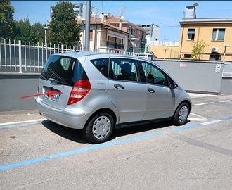 Mercedes A150 04-2007 con impianto metano recente