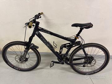 Mountain bke biammortizzata Trek