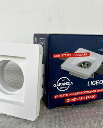 68 pz.Portafaretto da incasso quadrato gesso 10x10