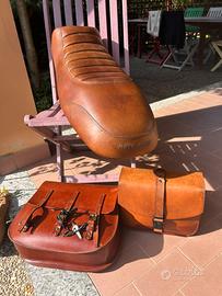 Moto Guzzi V7completo accessori Pelle